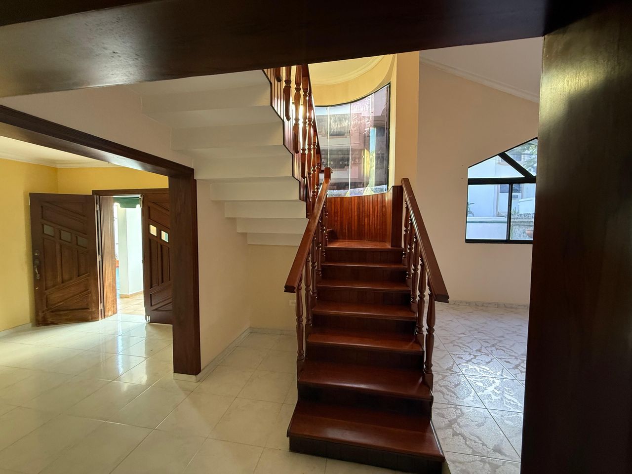 Casa en alquiler en Bella Vista Foto 7273081-2.jpg