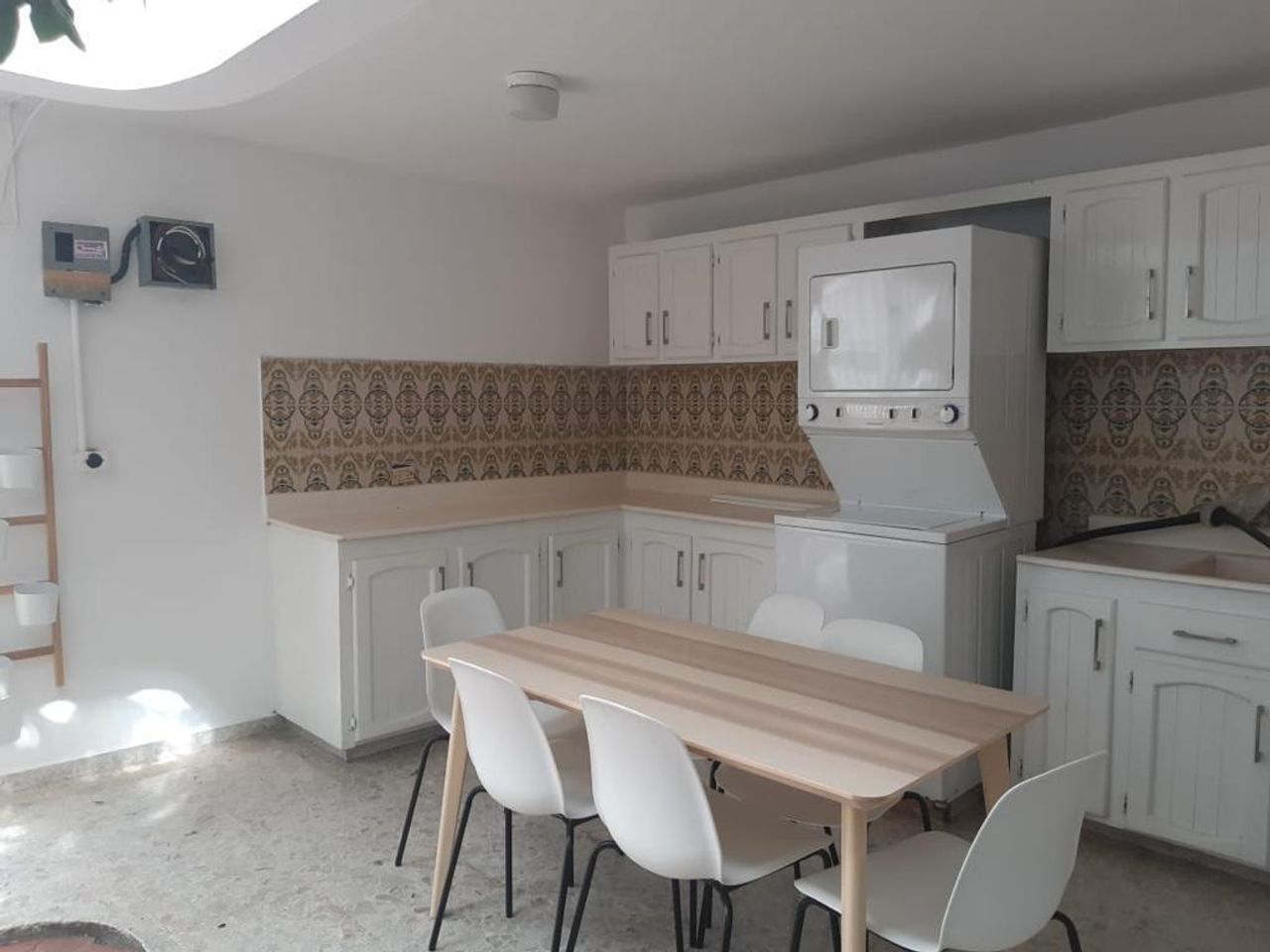 Exclusiva Casa Amueblada en Alquiler en Arroyo Hondo Foto 7273085-5.jpg