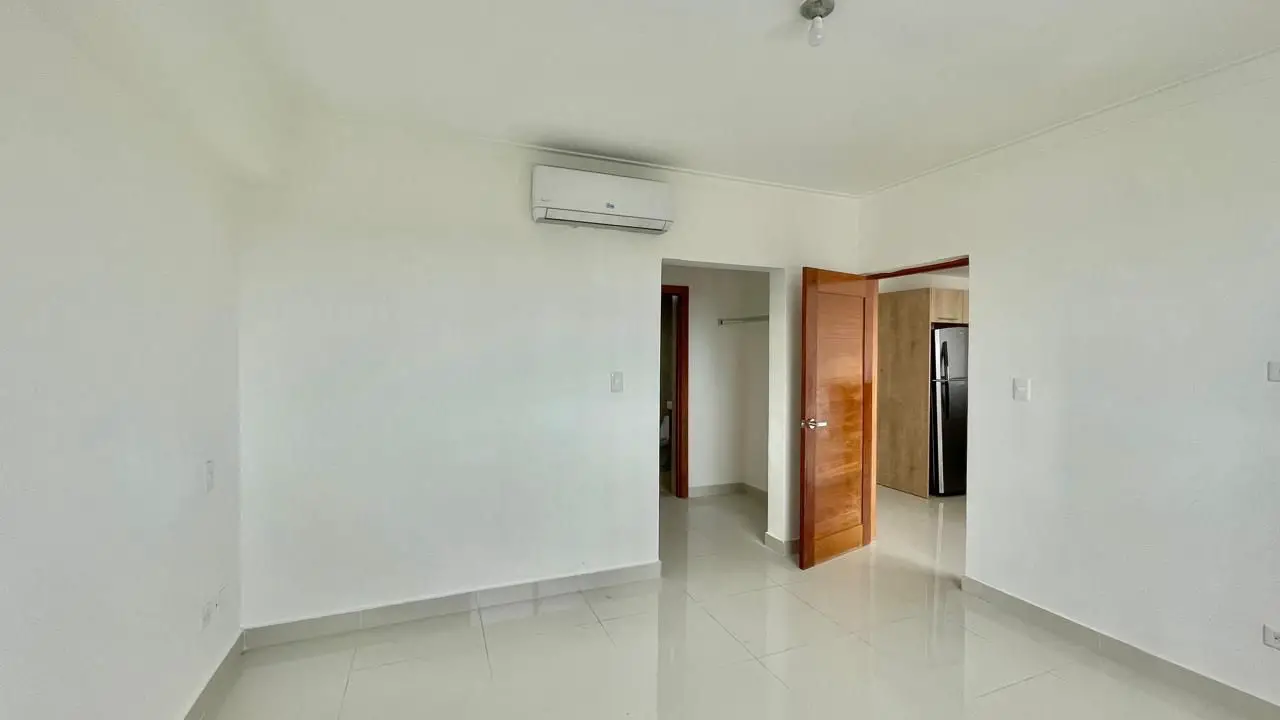 Apartamento en Alquiler con linea blanca en Gazcue DN Foto 7273092-5.jpg