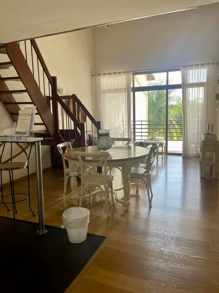 Alquilo apartamento en Sibarys Residences Foto 7273139-5.jpg