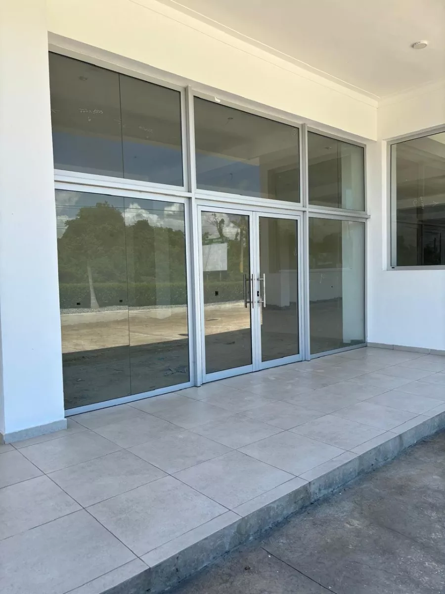 Oportunidad En Juan Dolio Venta De Local Comercial Foto 7273180-6.jpg