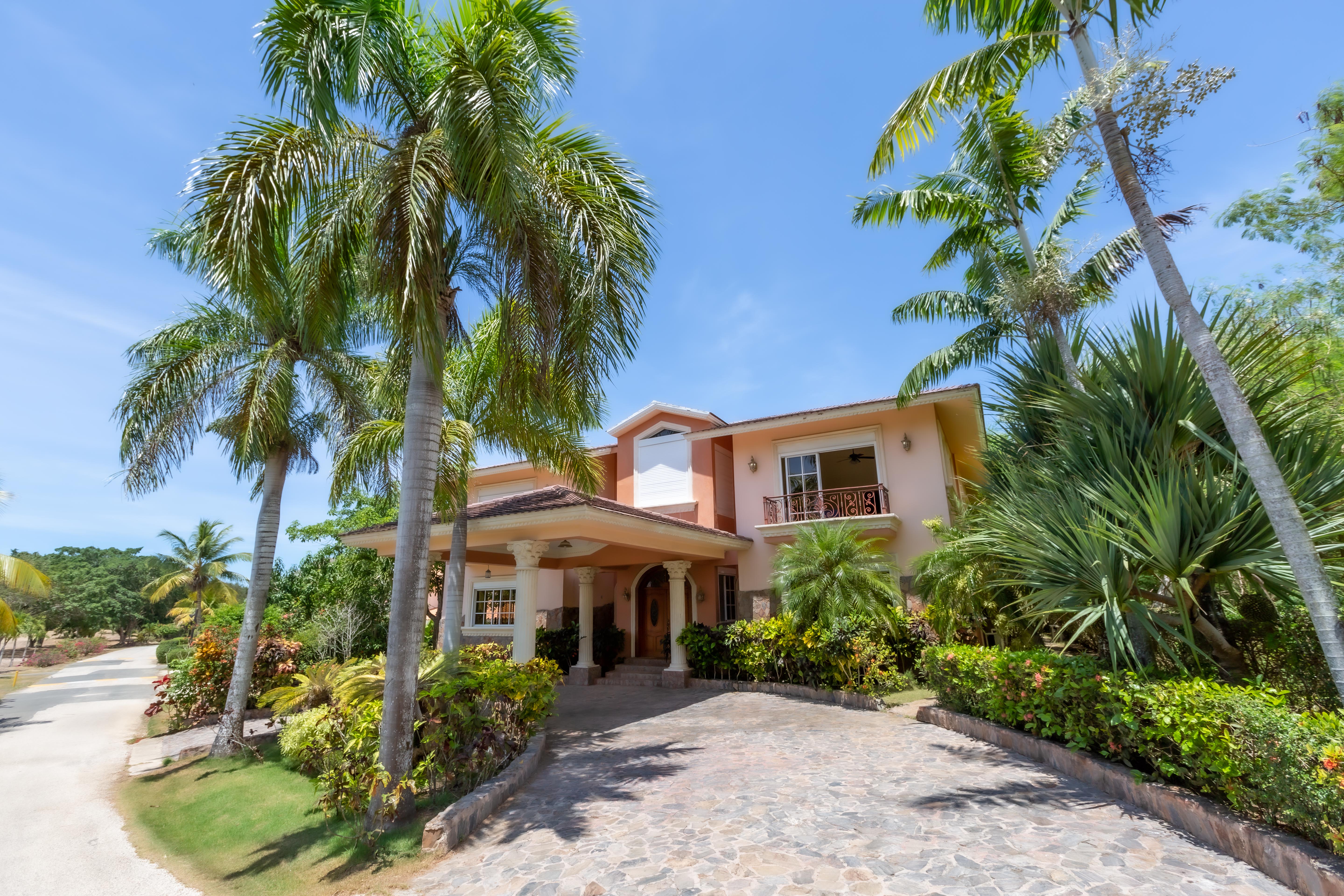 Alquilo y vendo Majestuosa villa en Metro Country club  Foto 7273238-2.jpg
