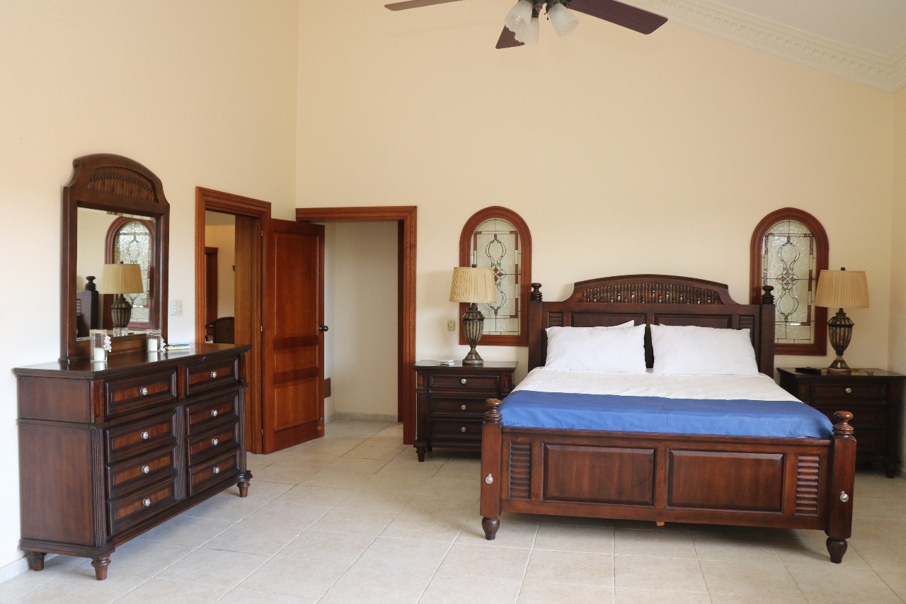 Alquilo y vendo Majestuosa villa en Metro Country club  Foto 7273238-9.jpg