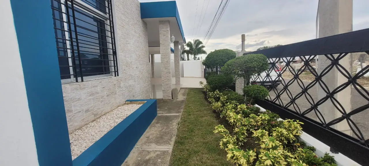 Vendo casa en Los Llanos de Gurabo- Santiago  Foto 7273283-3.jpg