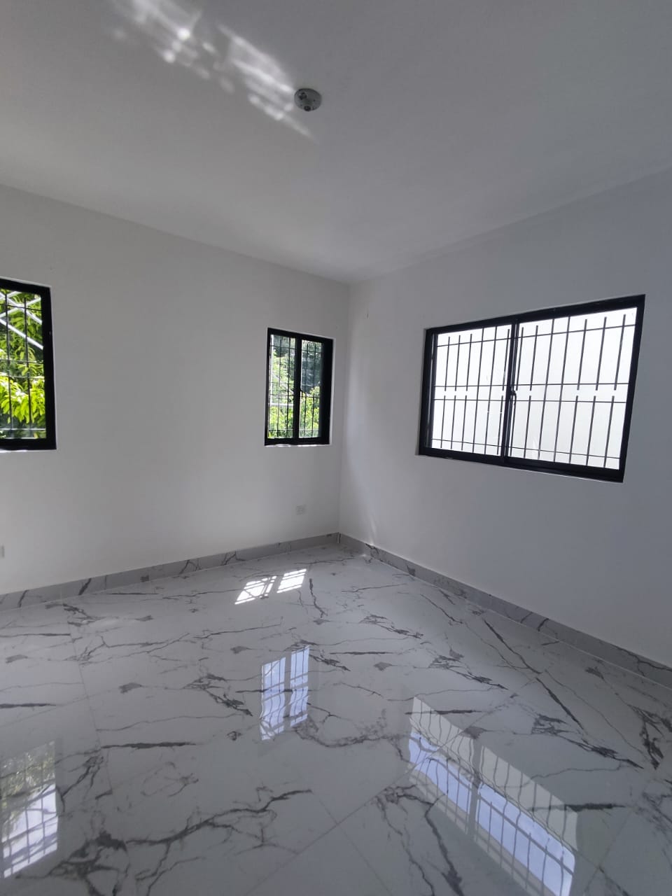 Alquilo segundo nivel apartamento en Santiago Foto 7273285-14.jpg