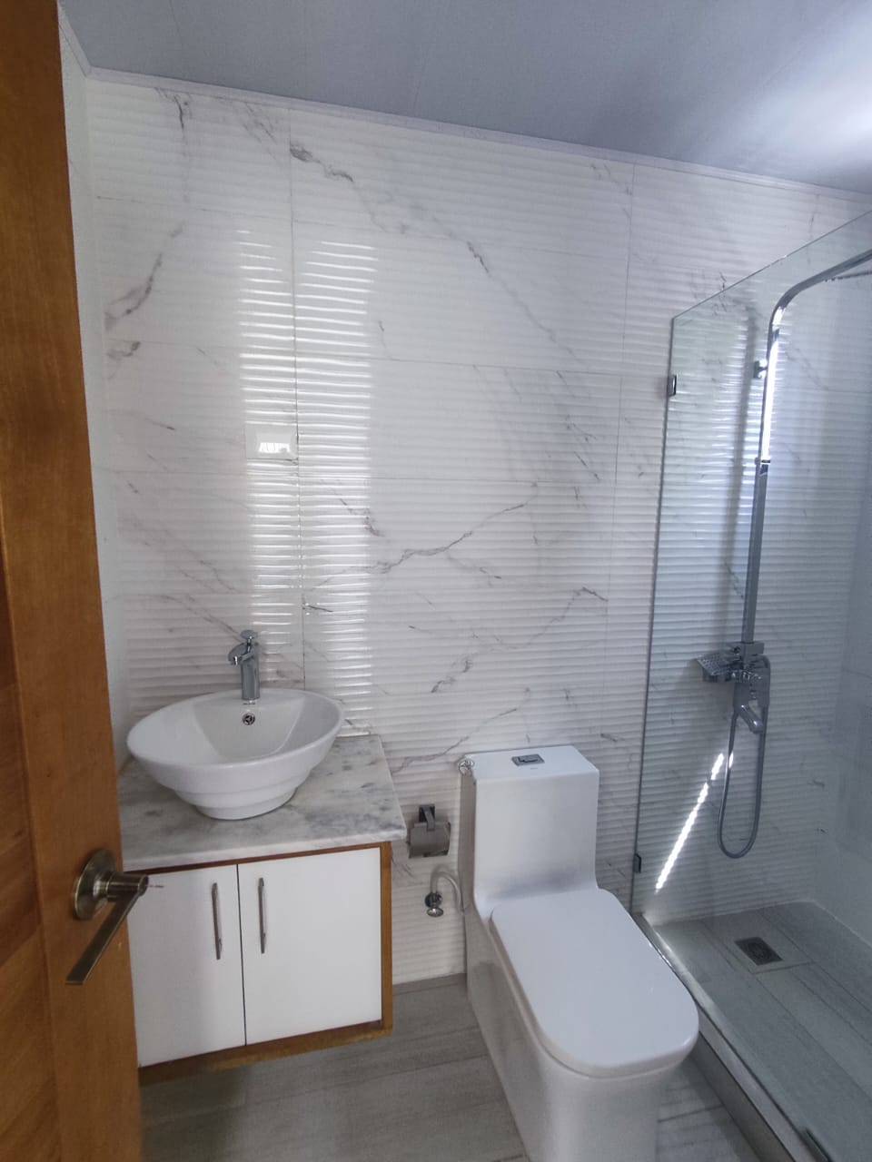Alquilo segundo nivel apartamento en Santiago Foto 7273285-15.jpg