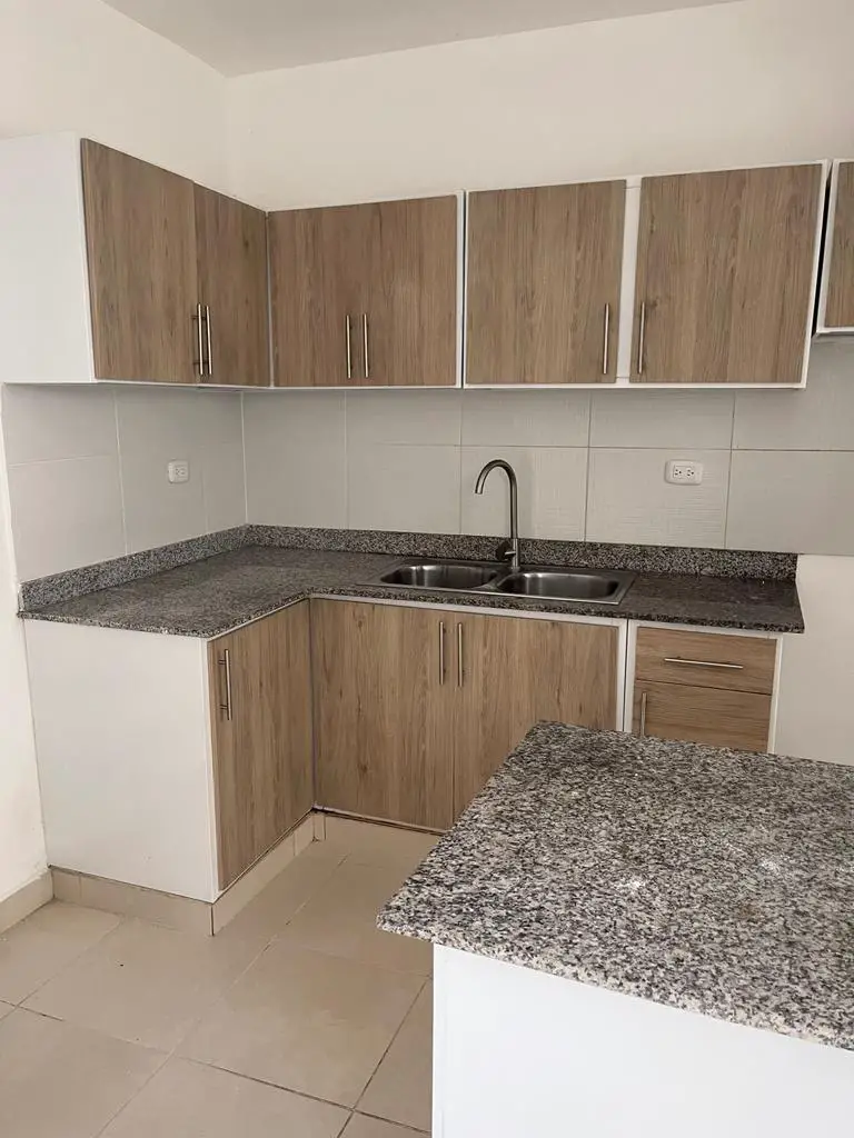 Se alquila apartamento ubicado en la Autopista de San Isidro  Foto 7273288-1.jpg