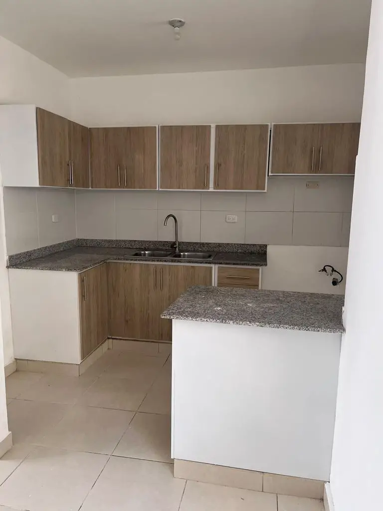 Se alquila apartamento ubicado en la Autopista de San Isidro  Foto 7273288-2.jpg