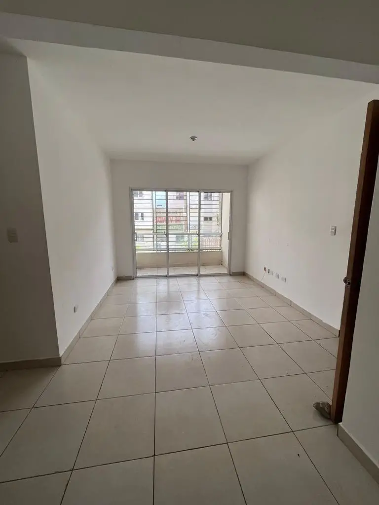 Se alquila apartamento ubicado en la Autopista de San Isidro  Foto 7273288-3.jpg