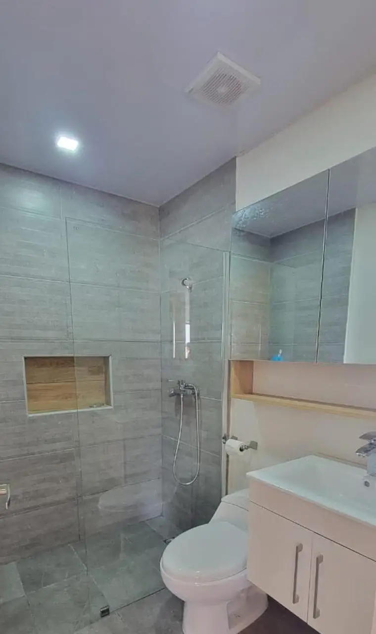 Apartamento de 2 Habitaciones en Venta en la Zona Universitaria.  Foto 7273302-5.jpg