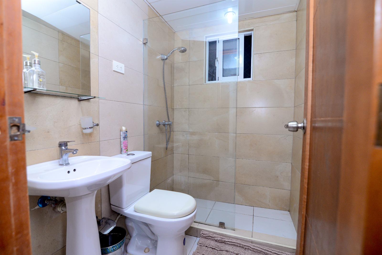 Apartamento de 3 Habitaciones en Venta en la Charles de Gaulle.  Foto 7273402-2.jpg