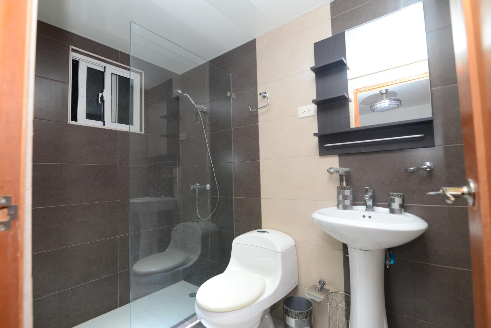 Apartamento de 3 Habitaciones en Venta en la Charles de Gaulle.  Foto 7273402-7.jpg