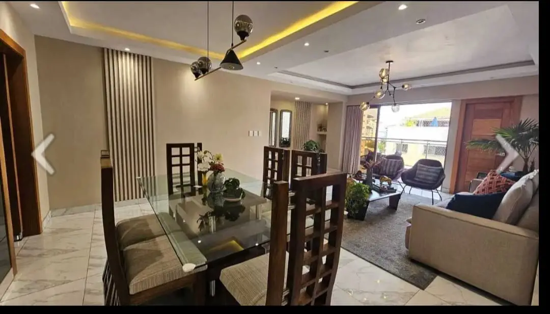 Apartamento de 3 Habitaciones en Venta en Evaristo Morales.  Foto 7273405-1.jpg