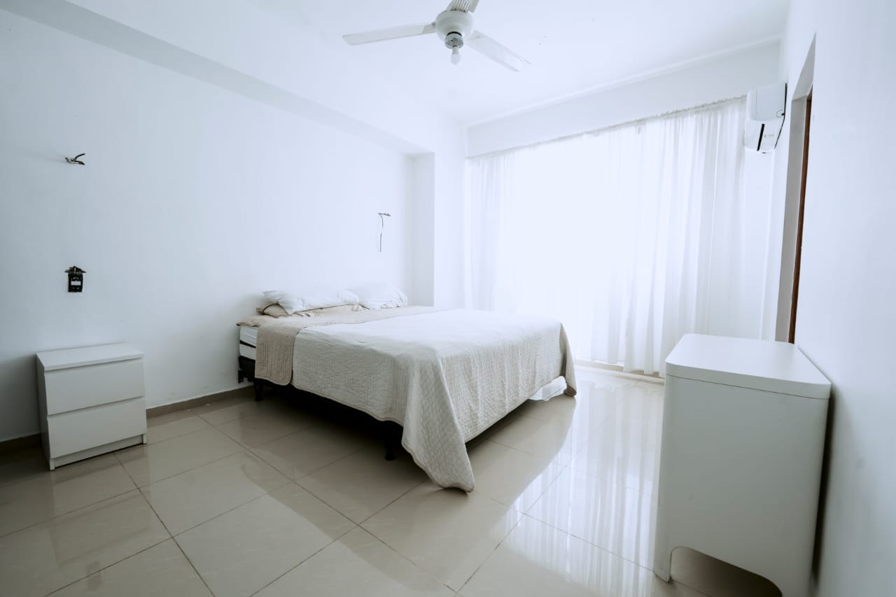 Apartamento de 3 Habitaciones en Venta en la Av. Independencia.  Foto 7273423-5.jpg