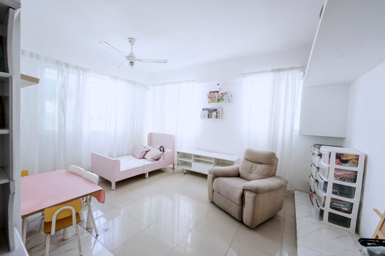 Apartamento de 3 Habitaciones en Venta en la Av. Independencia.  Foto 7273423-7.jpg