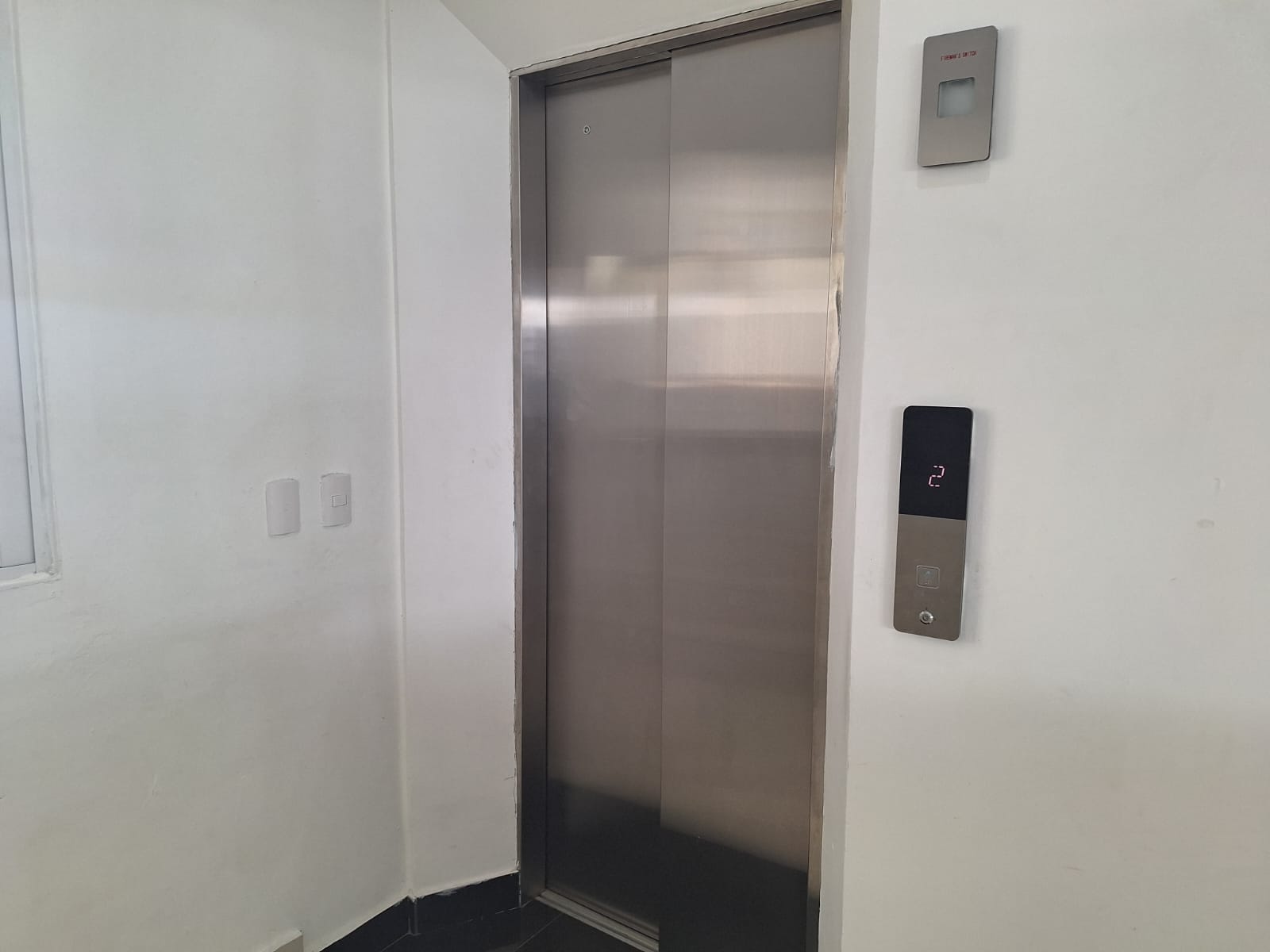 Apartamento de 2 Habitaciones en Venta en la Av. Independencia.  Foto 7273424-3.jpg