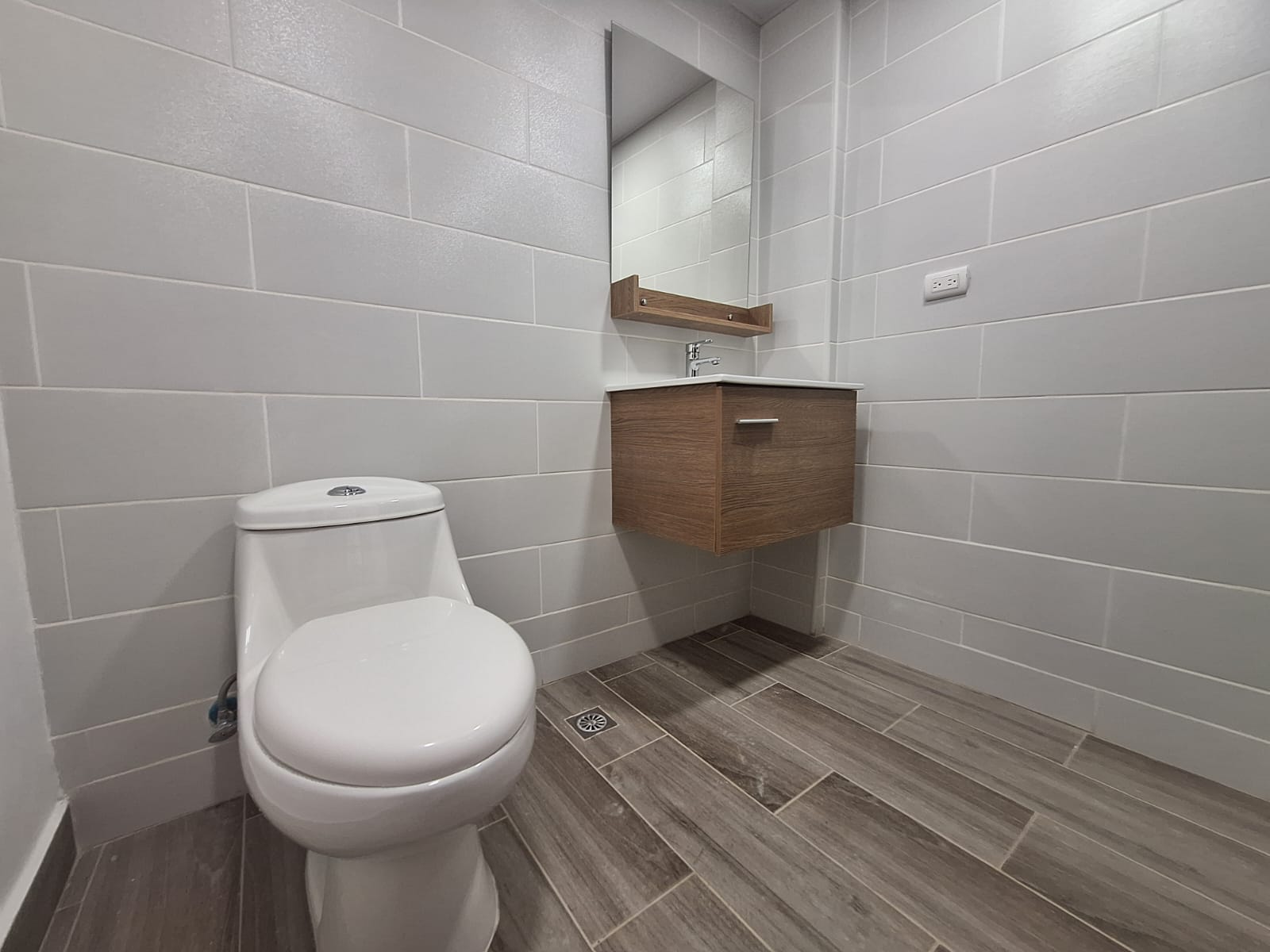 Apartamento de 2 Habitaciones en Venta en la Av. Independencia.  Foto 7273424-8.jpg