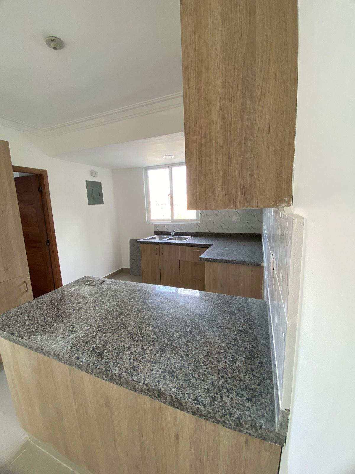 Apartamento de 3 Habitaciones en Venta en la Av. Independencia.  Foto 7273430-8.jpg