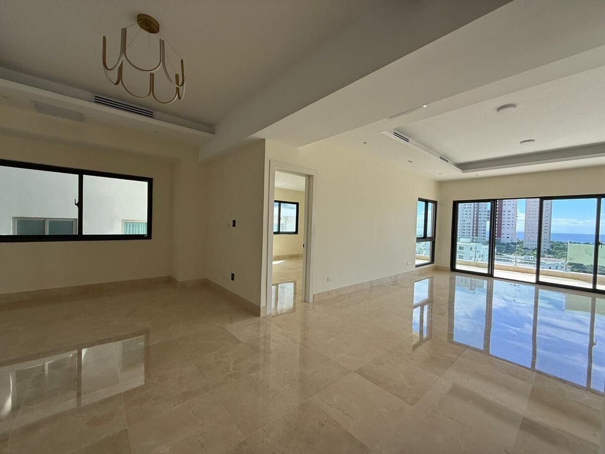Vendo un lujoso apartamento en Los Cacicazgos Foto 7273509-9.jpg