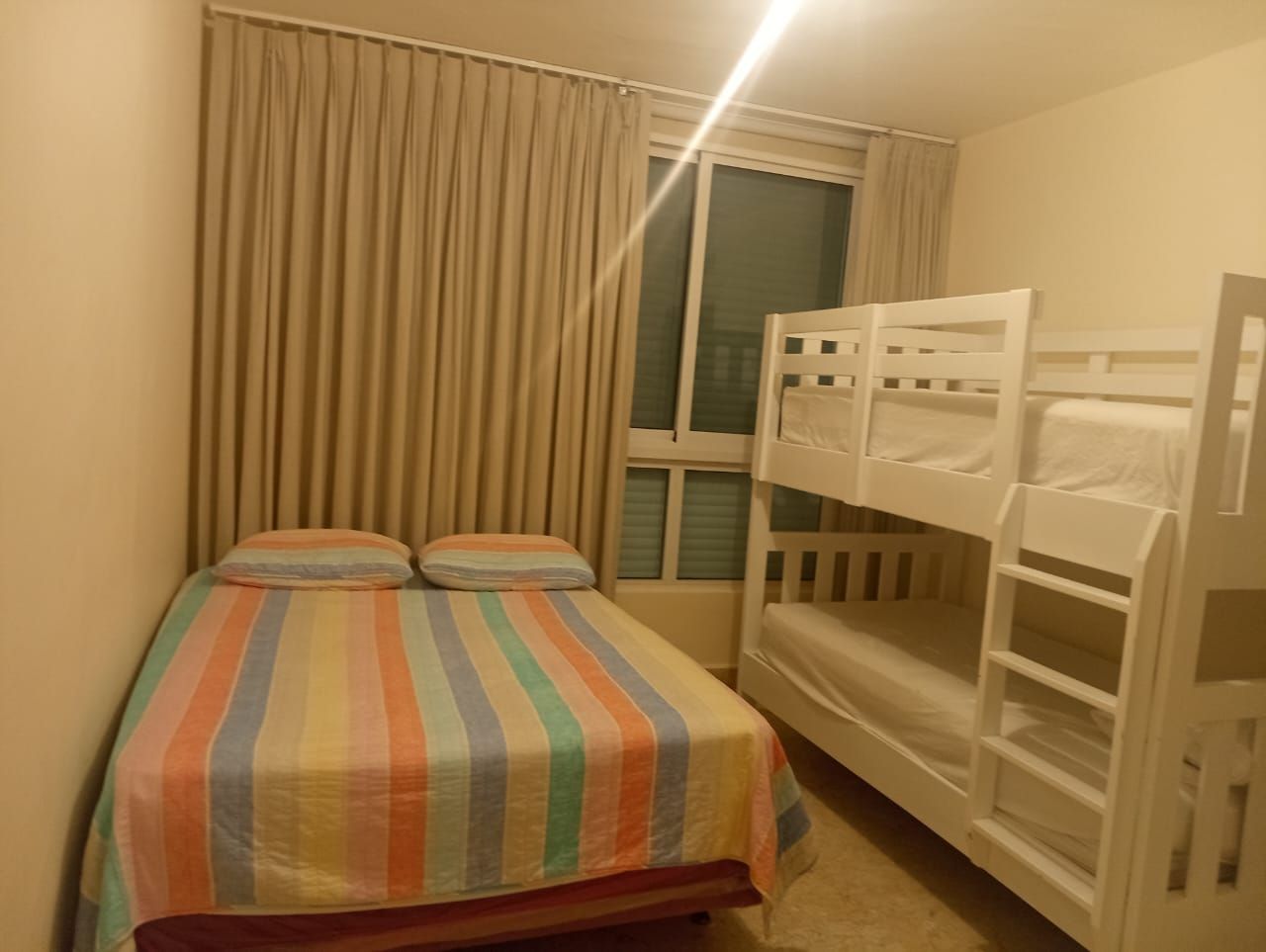 Vendo elegante apartamento ubicado en primera línea de playa en La Ens Foto 7273526-8.jpg