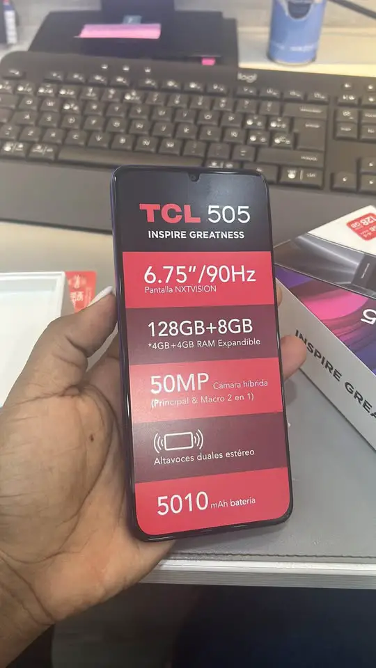 TCl Teléfono 505 Foto 7273546-3.jpg