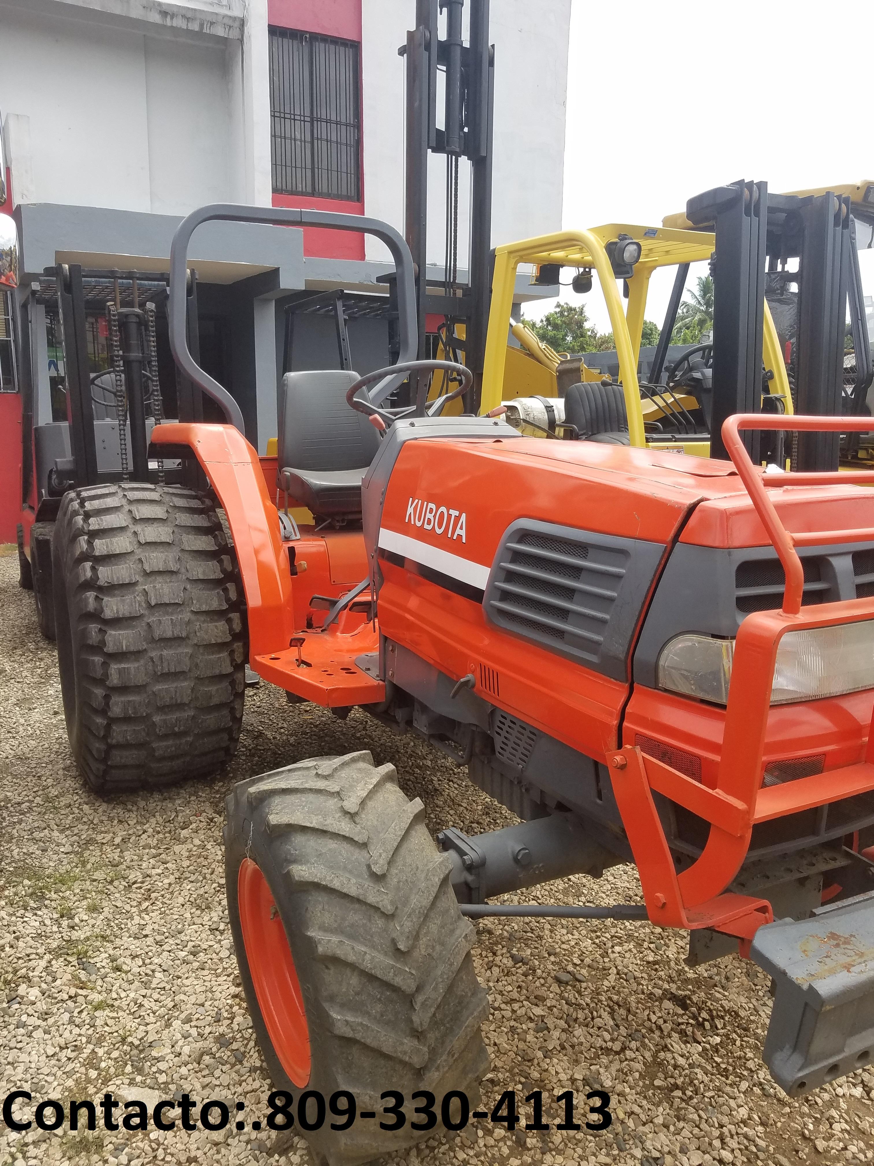 tractor kubota 4x4 35h2 Foto 7273554-2.jpg