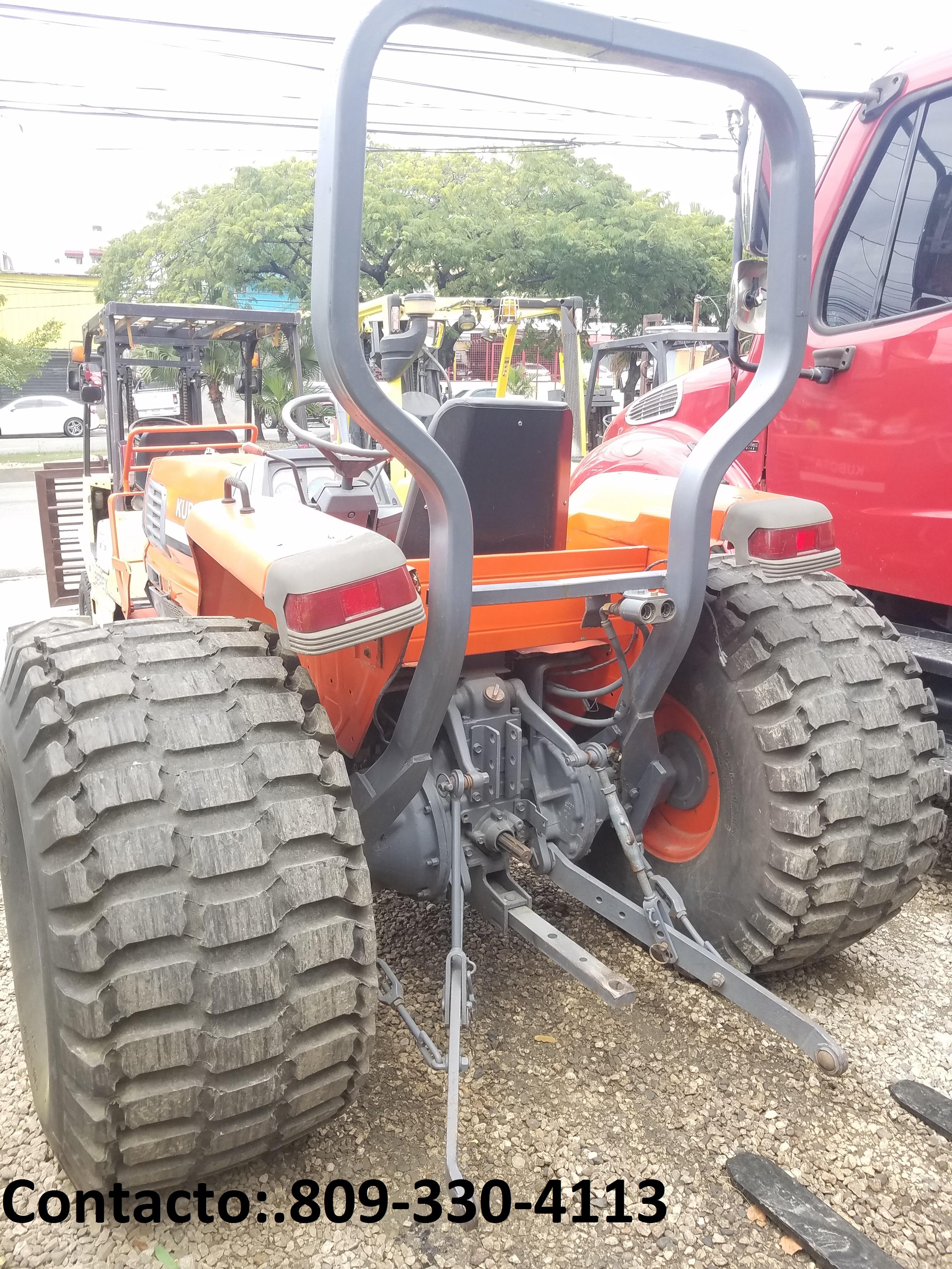 tractor kubota 4x4 35h2 Foto 7273554-5.jpg