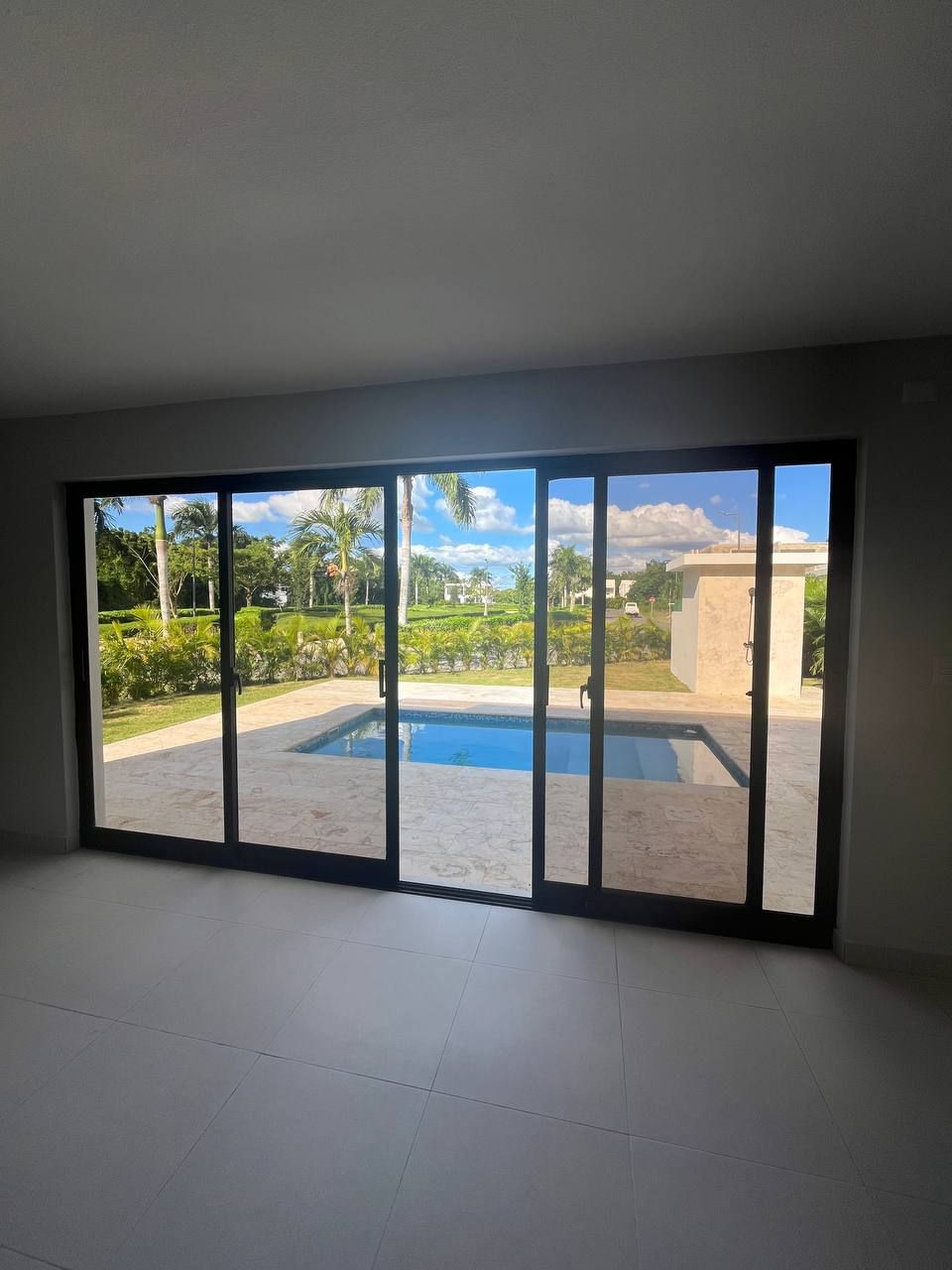 Vendo lujosa villa ubicada en residencial Garden village Foto 7273579-7.jpg