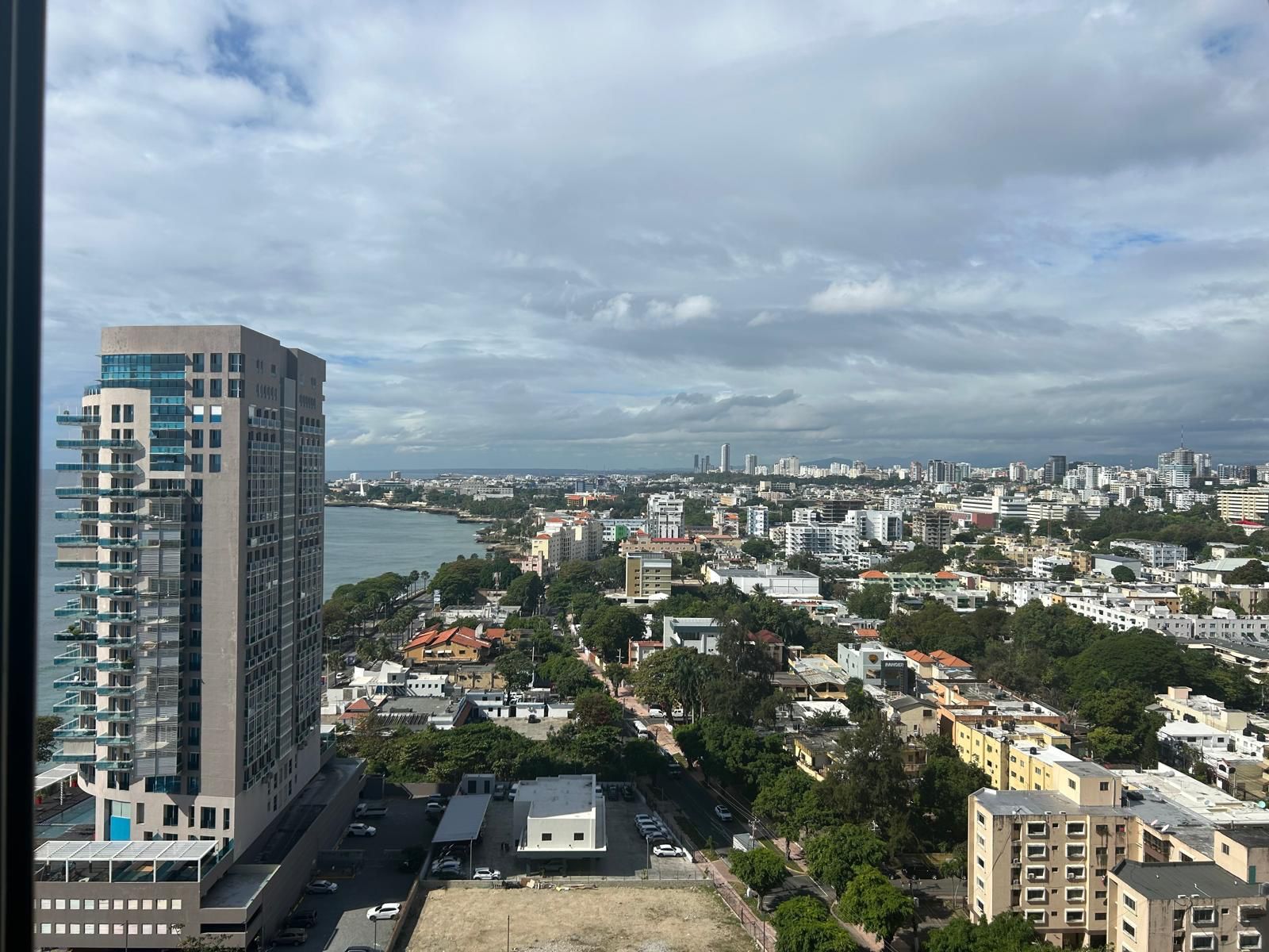 Vendo apartamentos Malecón center en Santo domingo Foto 7273673-6.jpg