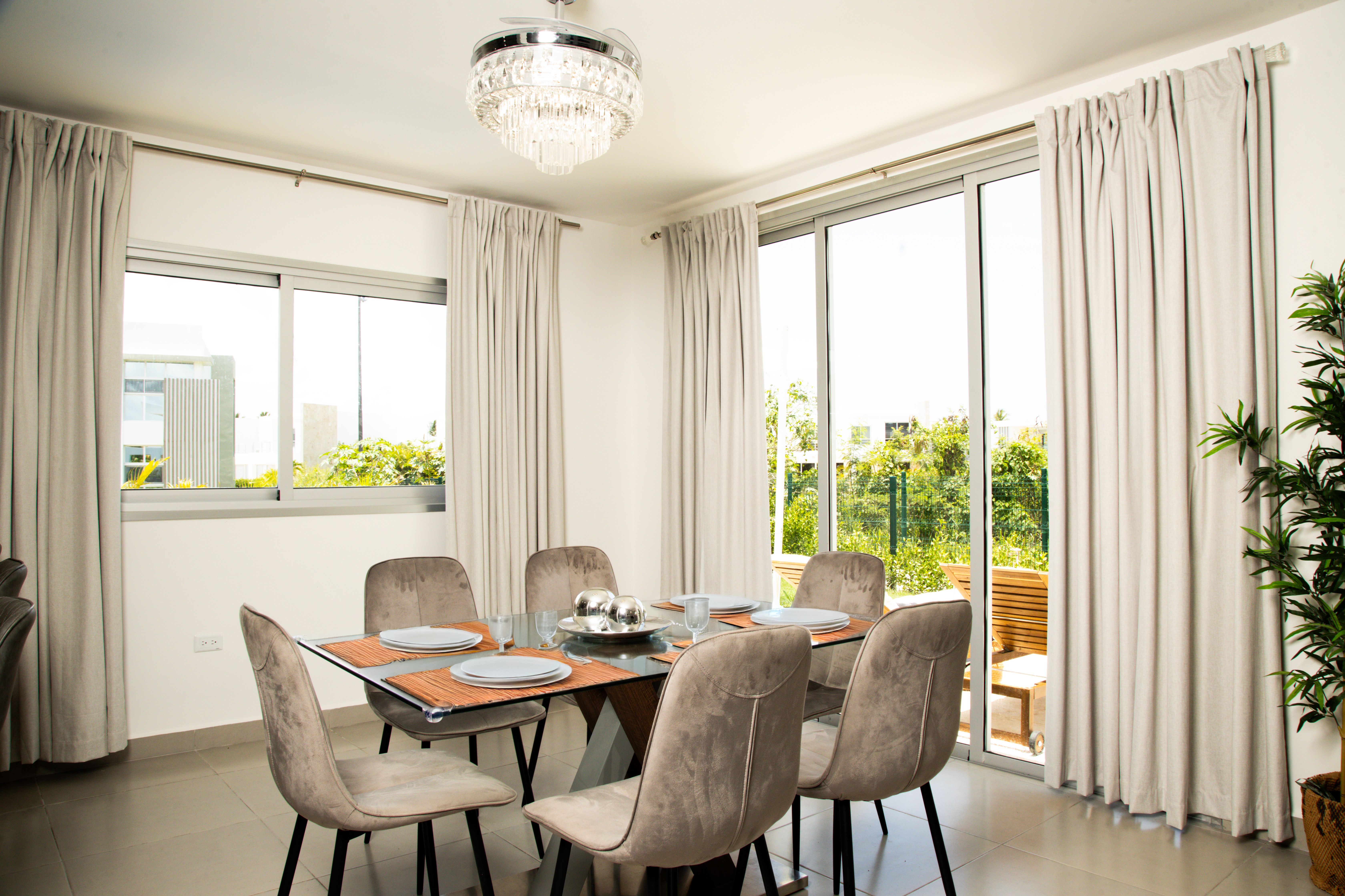 Vendo hermosa villa en residencial Sunrise cerca del campo de golf eje Foto 7273796-5.jpg