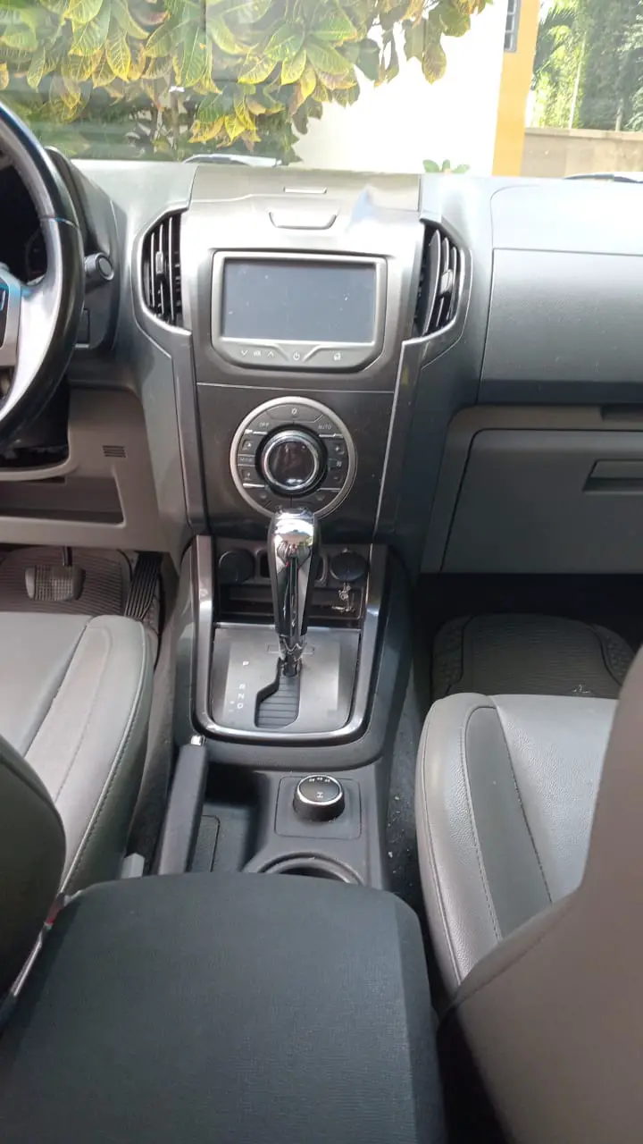 CAMIONETA CHEVROLET COLORADO LTZ Z71 2014 Foto 7273929-7.jpg
