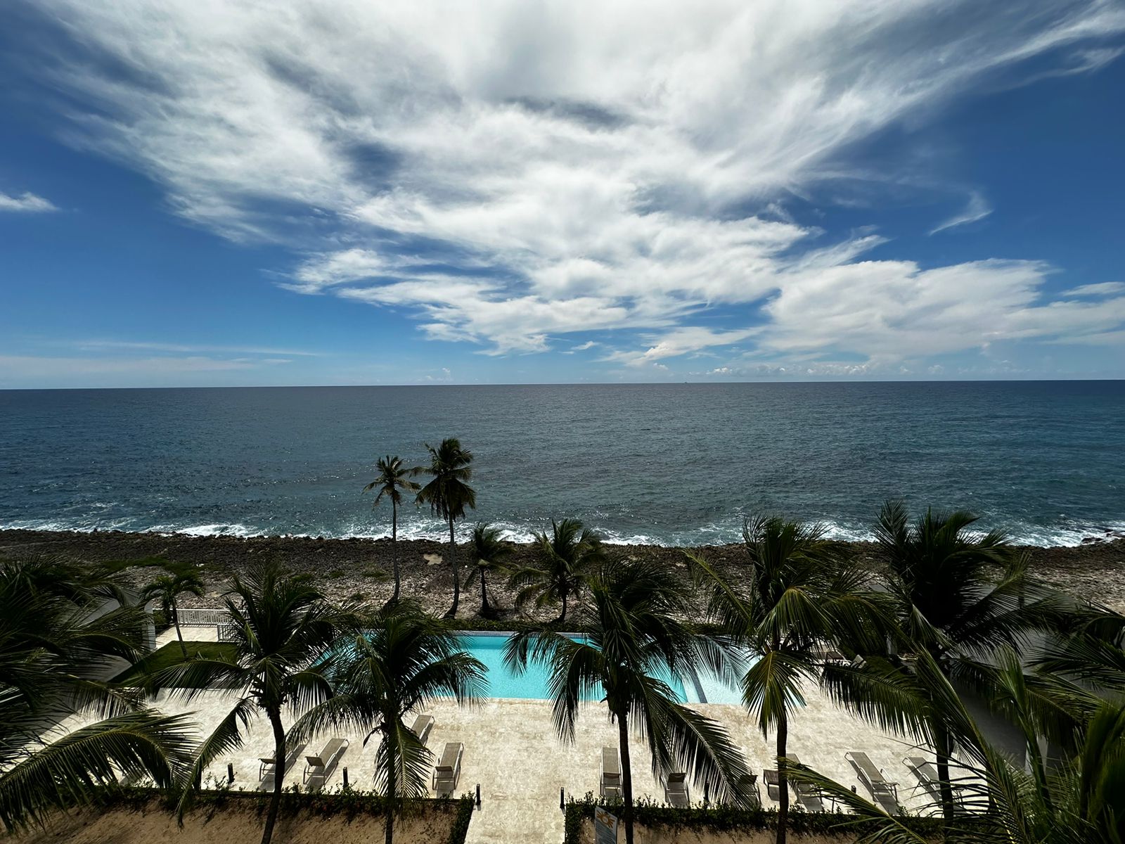  Alquilo Apartamento frente al Mar en condominio cerrado EN JUAN DOLIO Foto 7273950-9.jpg