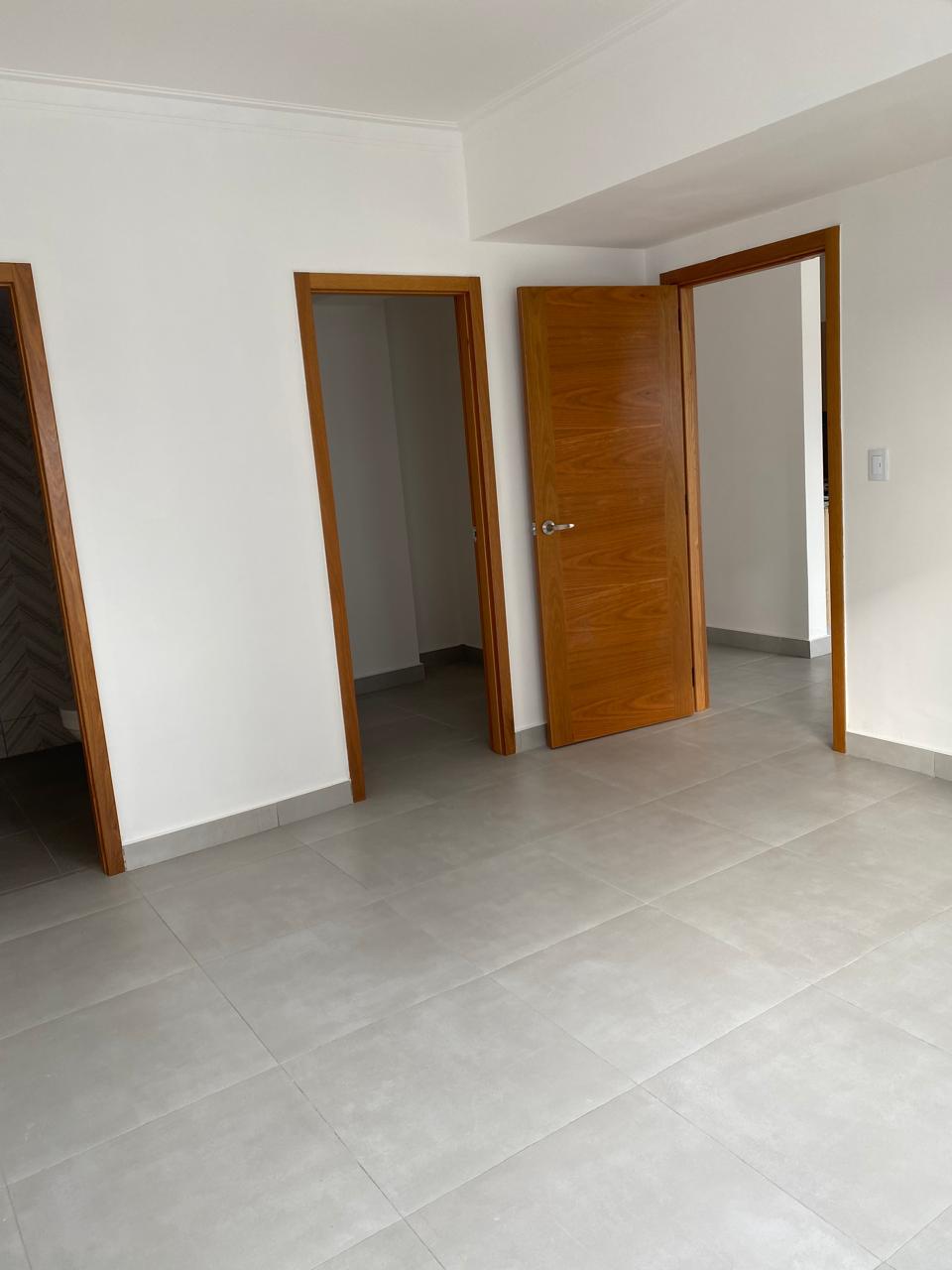 Apartamento nuevo en alquiler de 1 habitacion en Evaristo Morales Foto 7273952-6.jpg