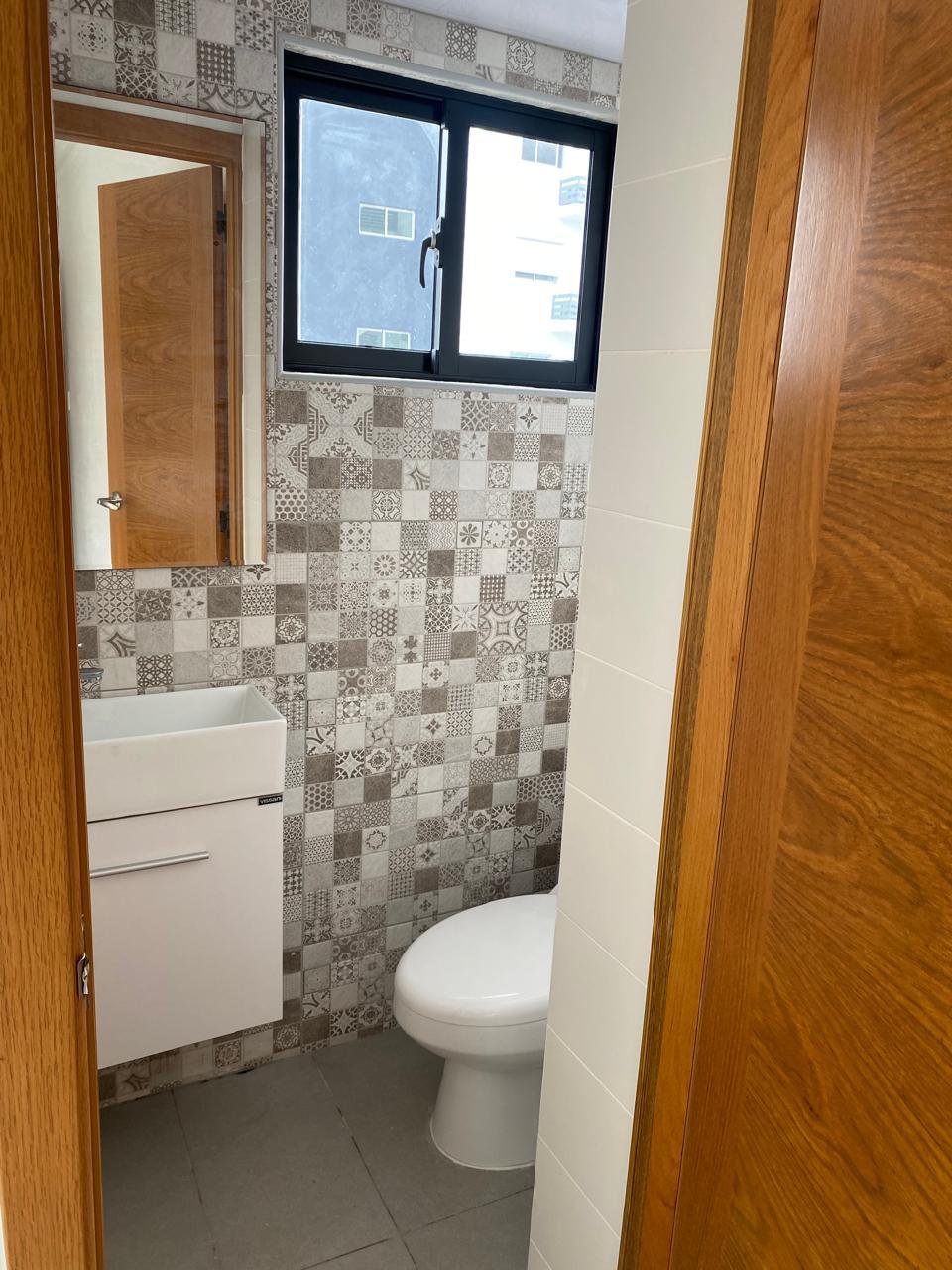 Apartamento nuevo en alquiler de 1 habitacion en Evaristo Morales Foto 7273952-9.jpg