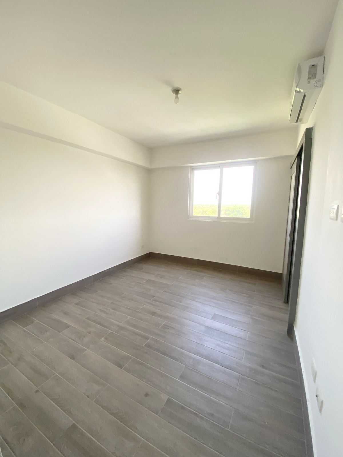 Vendo hermoso apartamento en JUANDOLIO  Foto 7273968-8.jpg