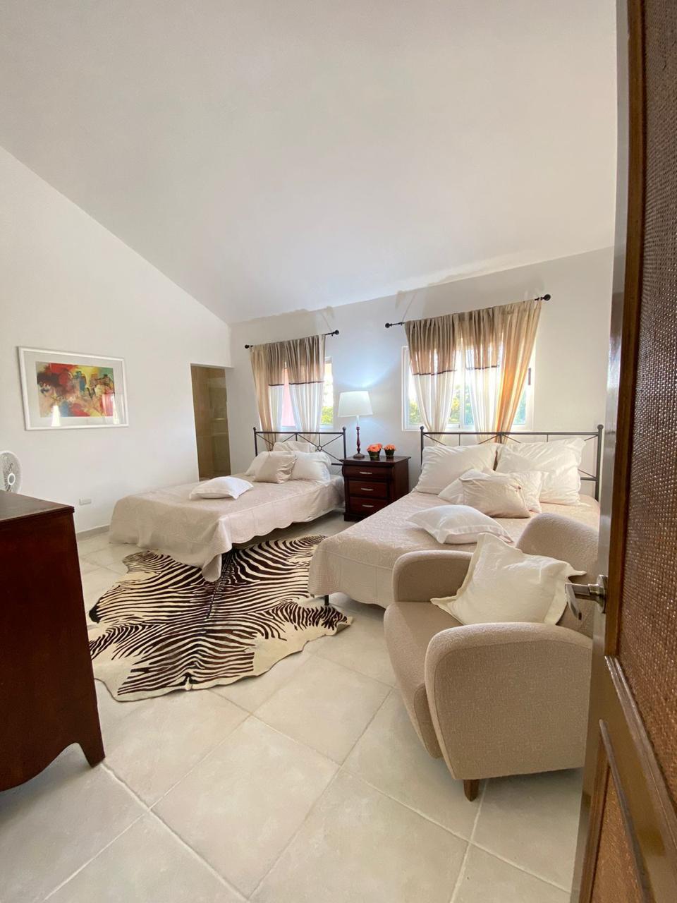 Vendo fabuloso apartamento Ubicado en Los Corales Guavaberry Golf  Cou Foto 7273982-13.jpg