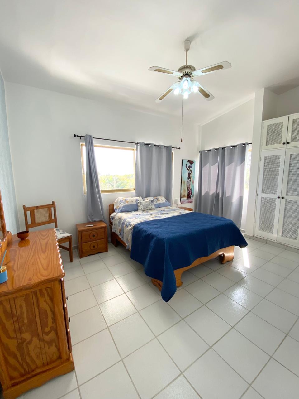 Vendo Innovador apartamento ubicado en Juan Dolió Foto 7273987-4.jpg