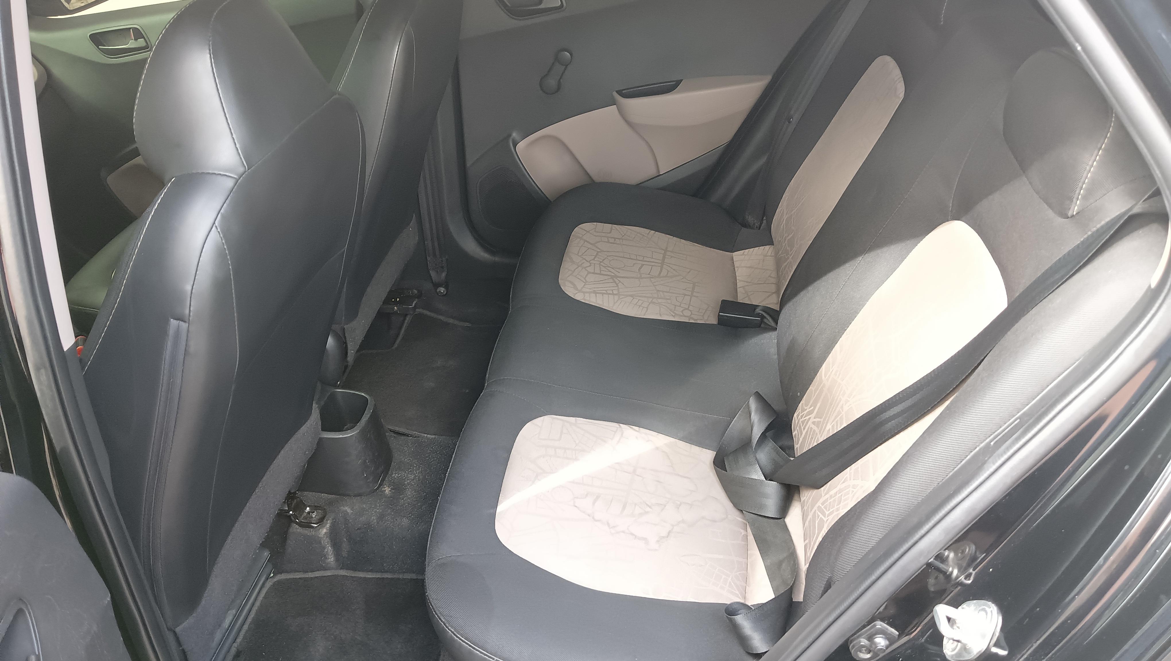 Hyundai  2015 Gasolina Foto 7274026-3.jpg