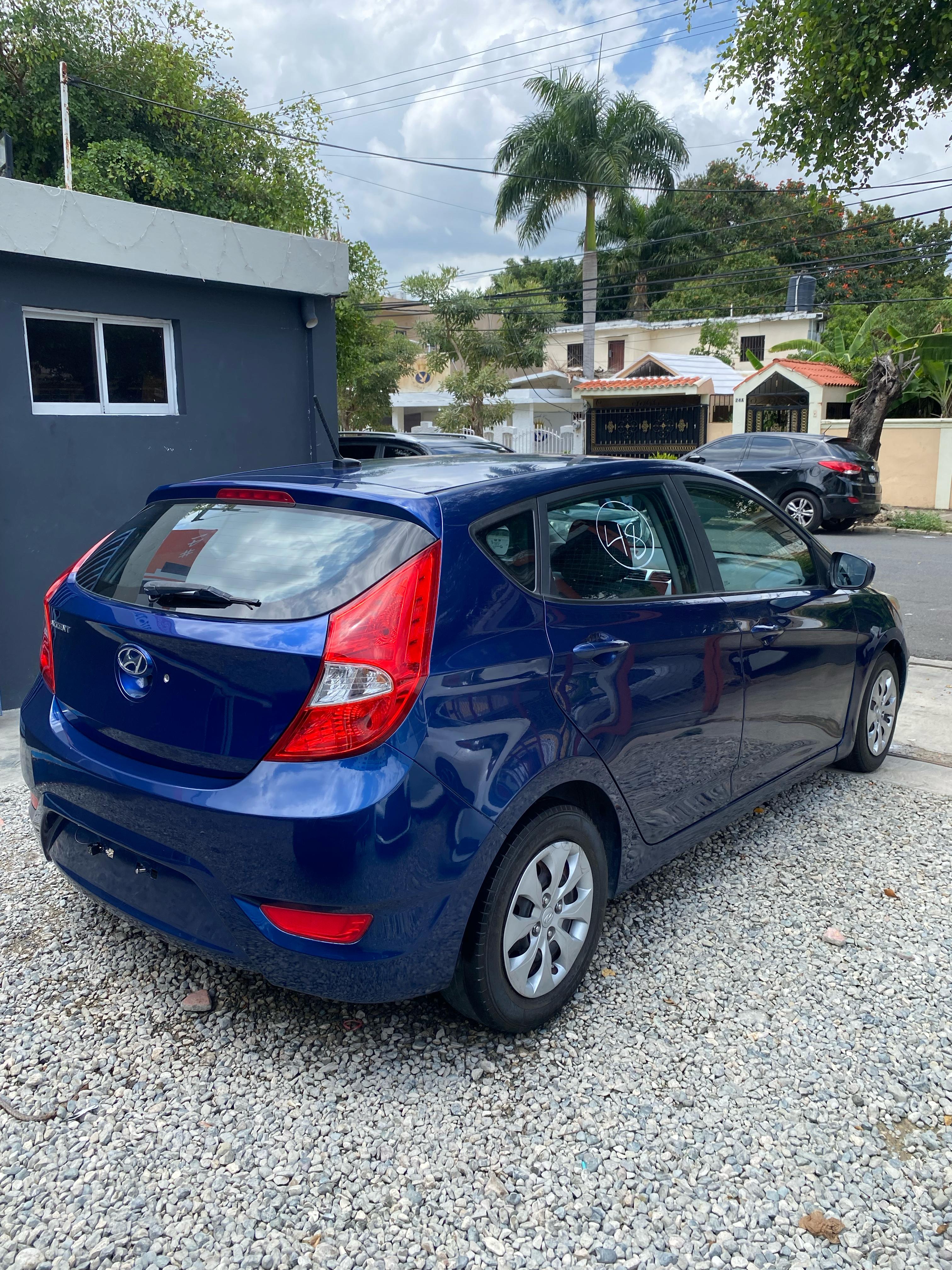 Hyundai Accent 2017  Foto 7274071-3.jpg
