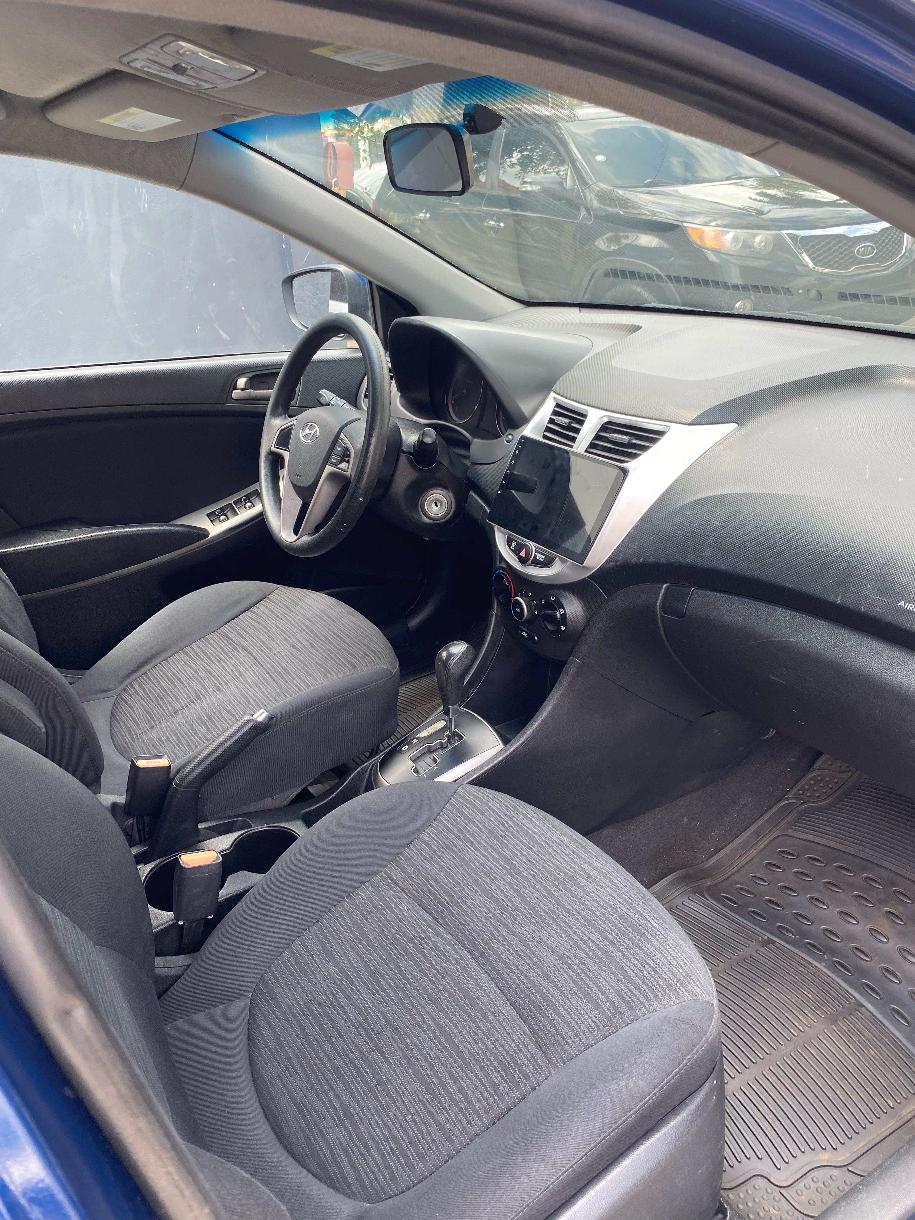 Hyundai Accent 2017  Foto 7274071-4.jpg