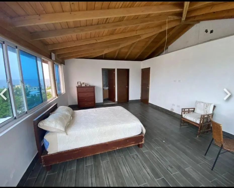 Apto Tipo Ph Con Terraza 3hab Avenida Indep  153000 Dolares Foto 7274089-6.jpg