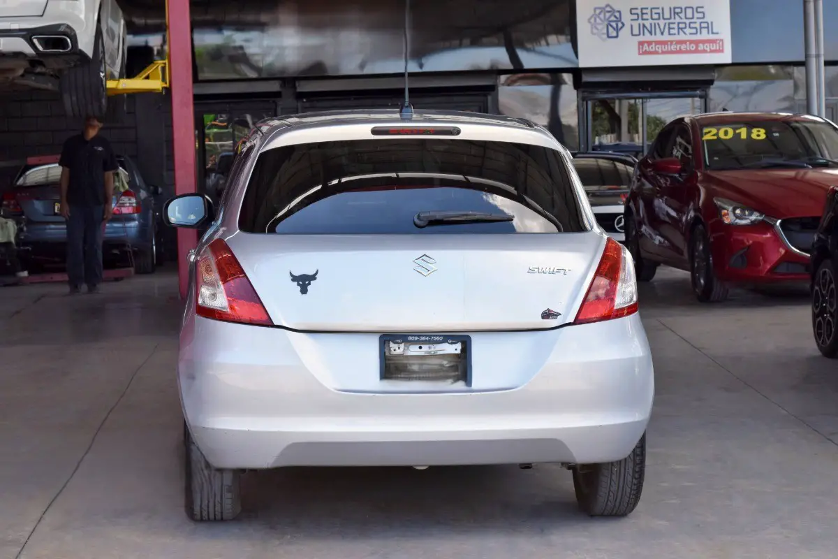 SUZUKI SWIFT 2016 Foto 7274098-9.jpg