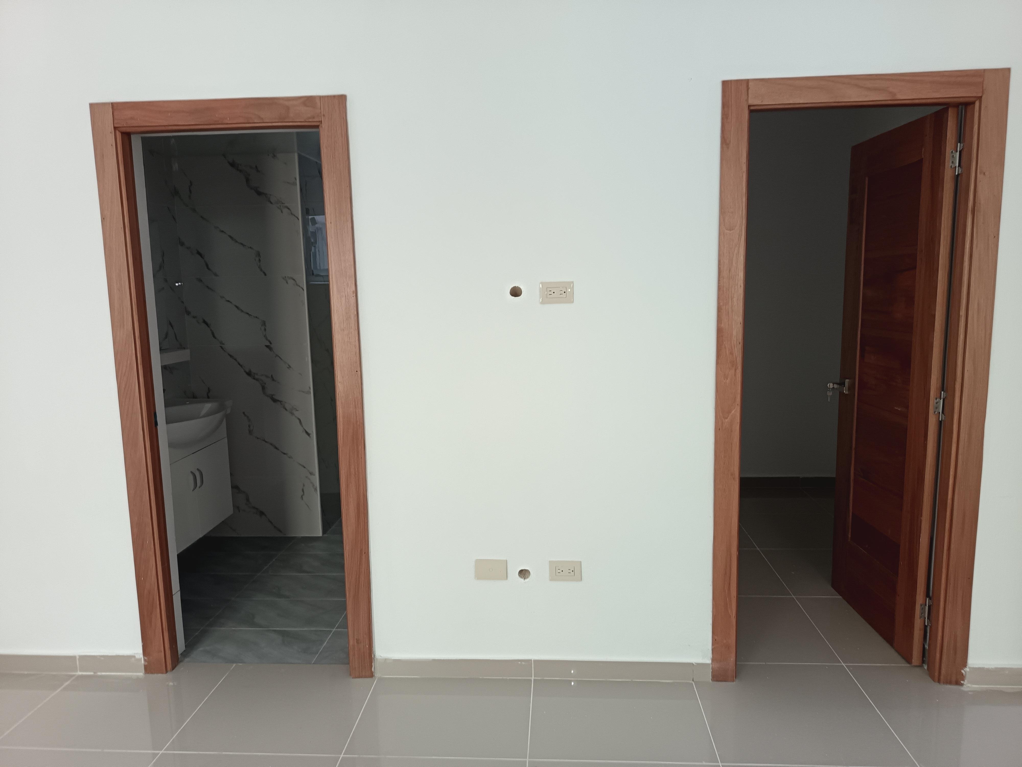Calidad Superior  Penthouse 2 Niveles Reparto Los 3 Ojos Foto 7274117-15.jpg