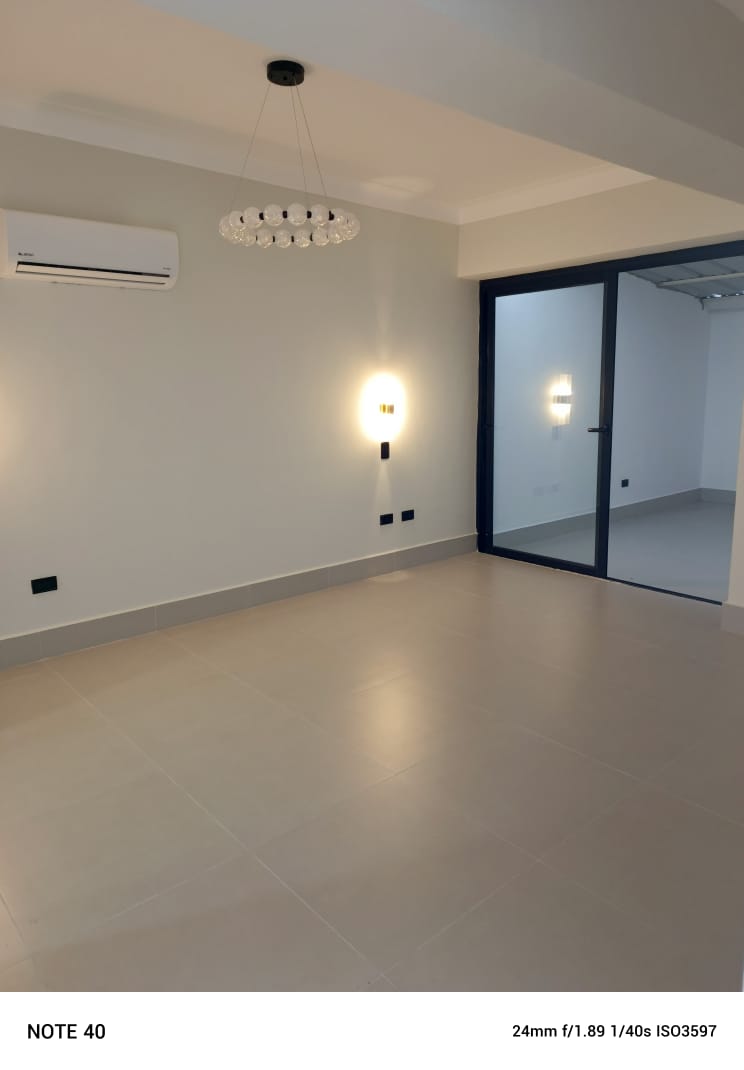 Apartamento en Alquiler con linea blanca en Evaristo Morales Foto 7274127-7.jpg