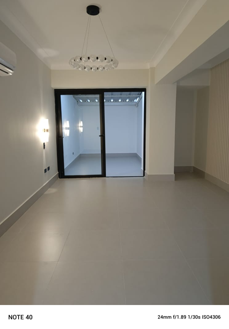 Apartamento en Alquiler con linea blanca en Evaristo Morales Foto 7274127-9.jpg
