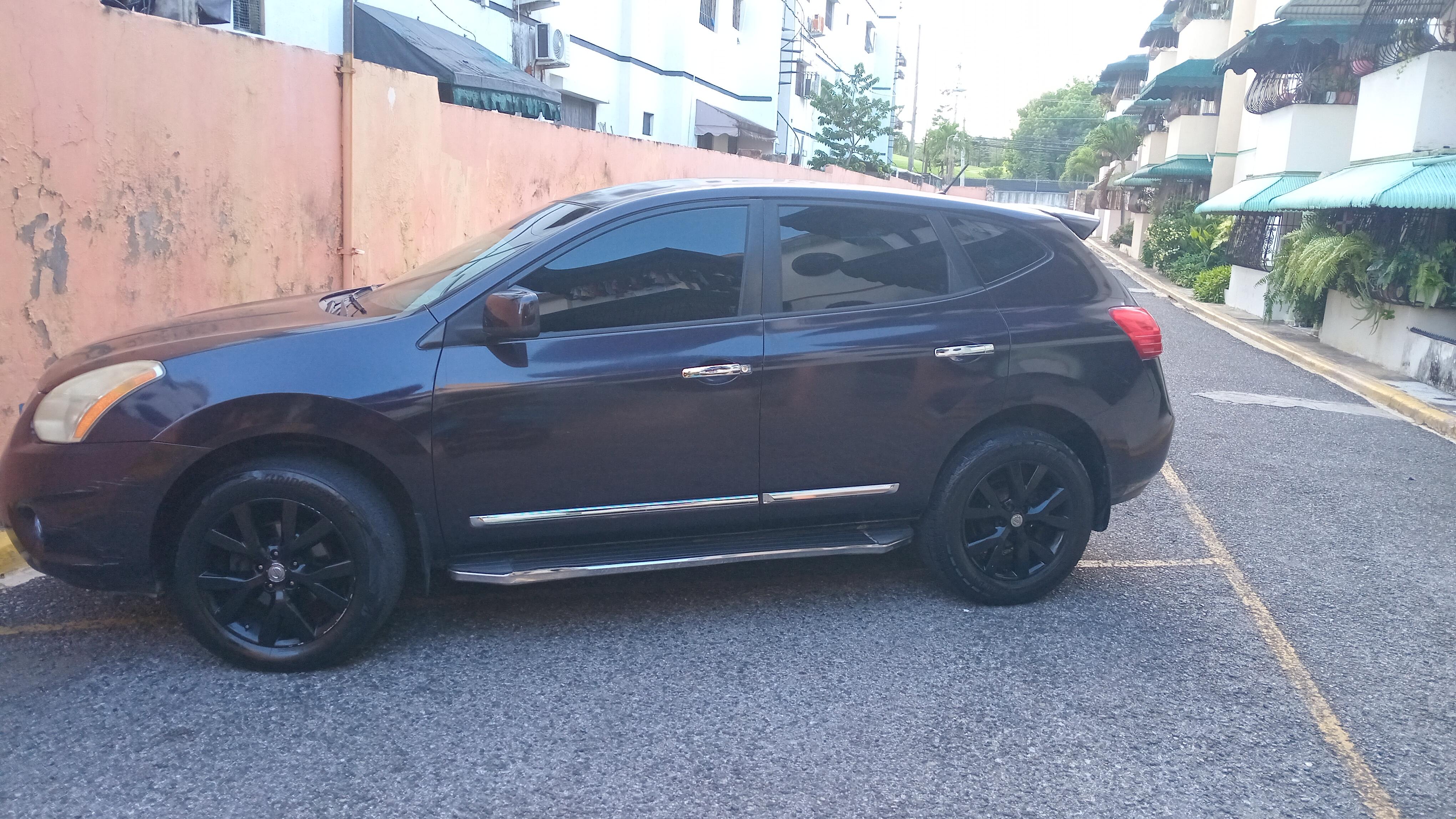 Nissan rogue 2013 en letrero oportunidad  Foto 7274153-3.jpg