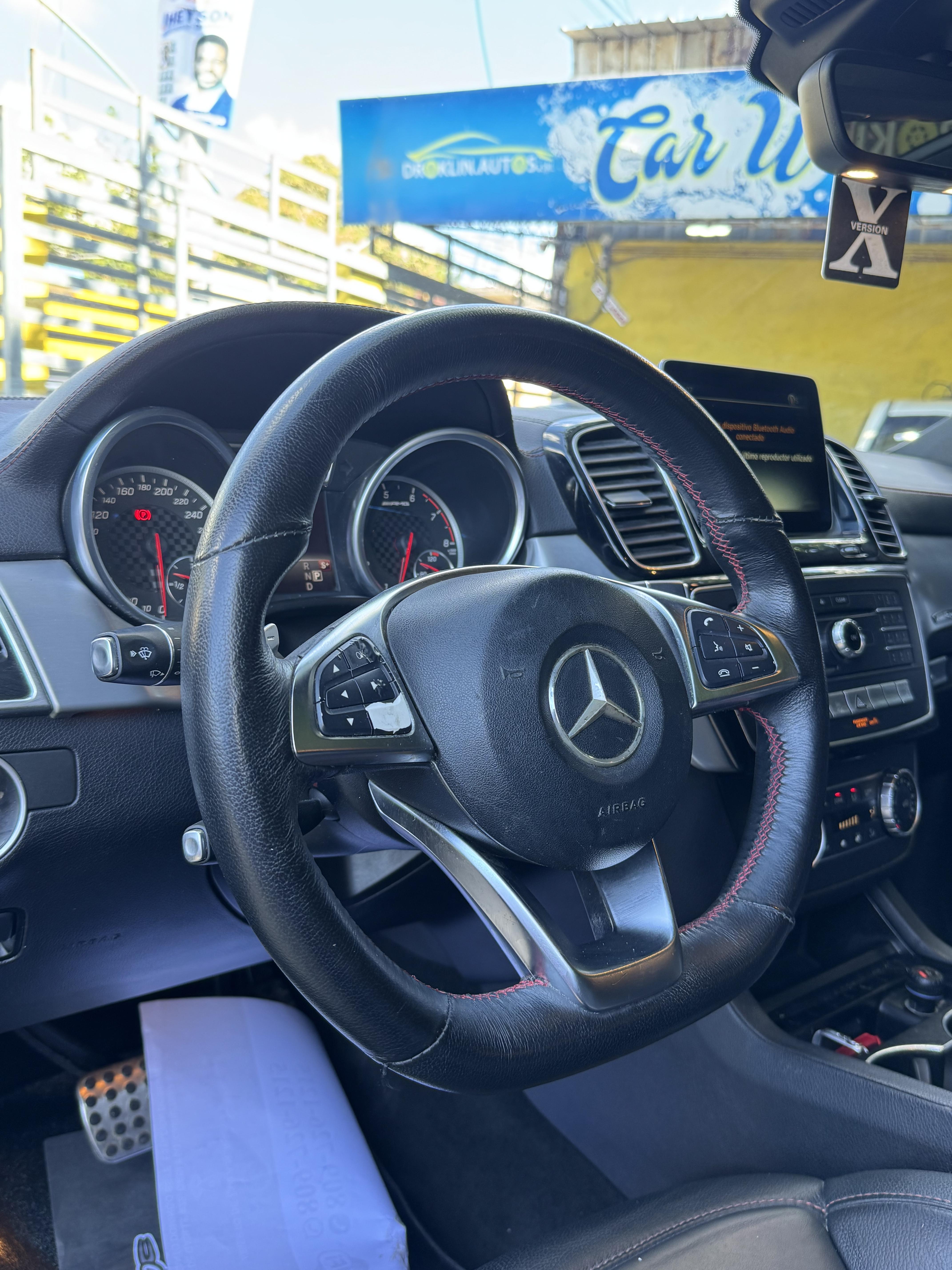 Mercedes Benz 43 Amg  Foto 7274173-2.jpg
