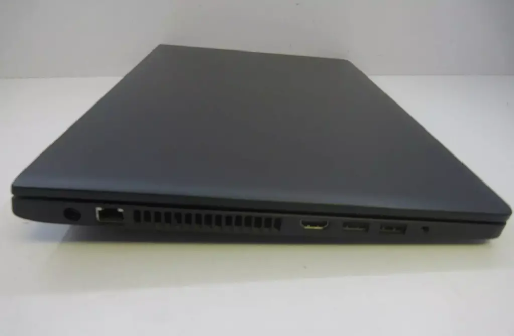 Laptop Dell 3570 1000GB 12GB RAM Foto 7274206-2.jpg