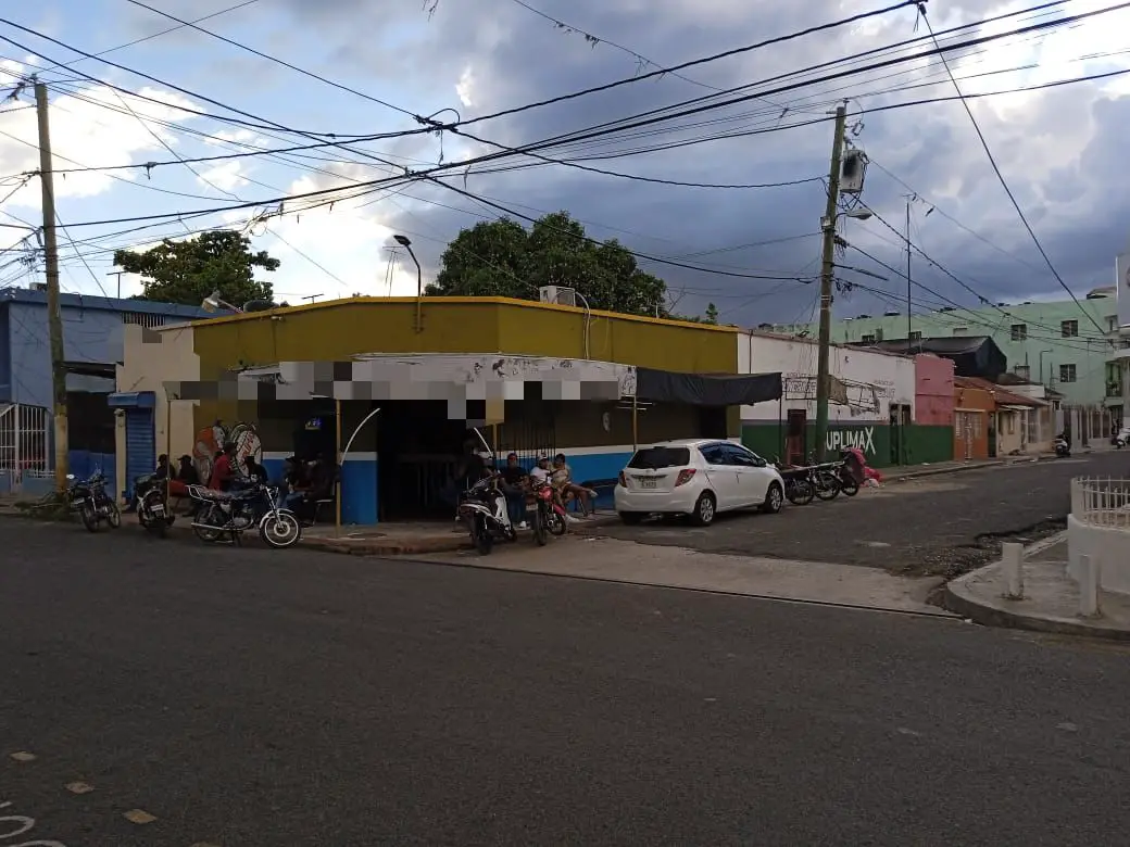 Venta De Súper Local Comercial En La Romana Foto 7274207-4.jpg