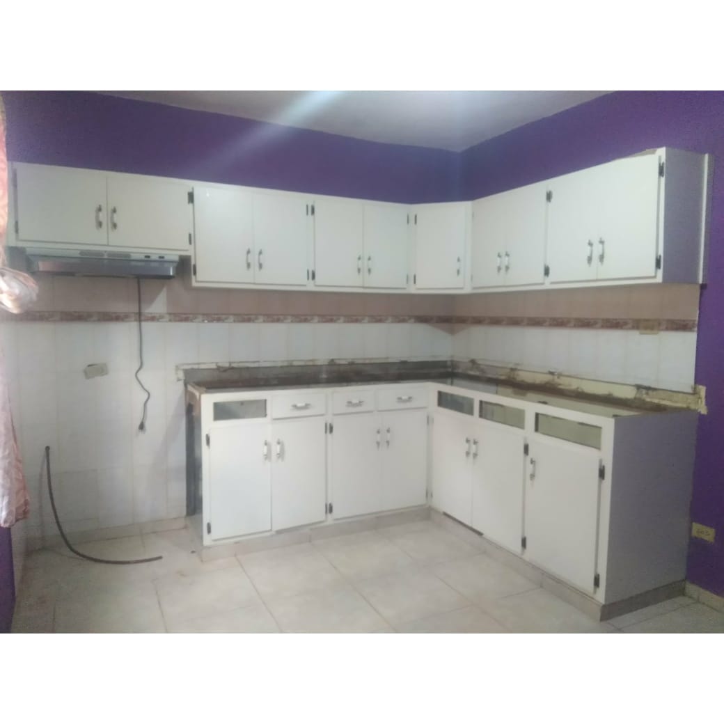 Cocina personalizada en madera  Foto 7274261-2.jpg